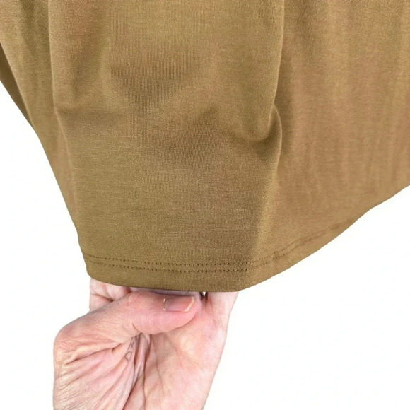 J Jill Wearever‎ Collection Acorn Surplice Blouse  Small NWT Minimalist Neutral - Picture 5 of 7